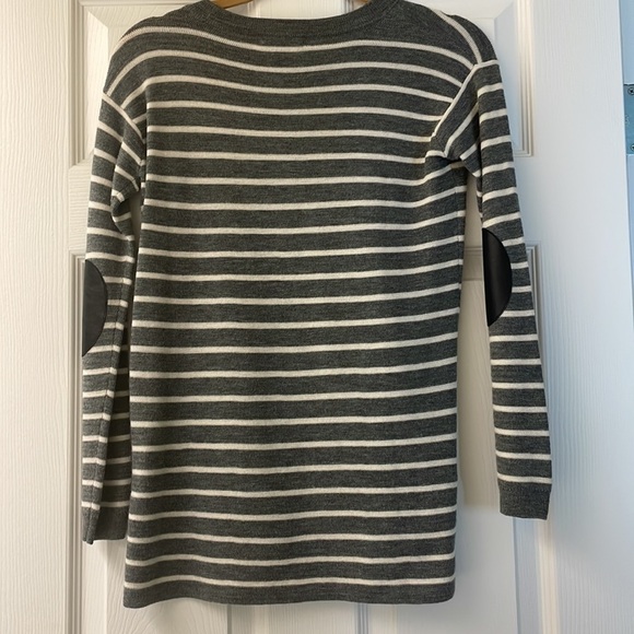 J.Crew Gray & White Striped Merino Wool Sweater – Leather Elbow Patches - Picture 2 of 6